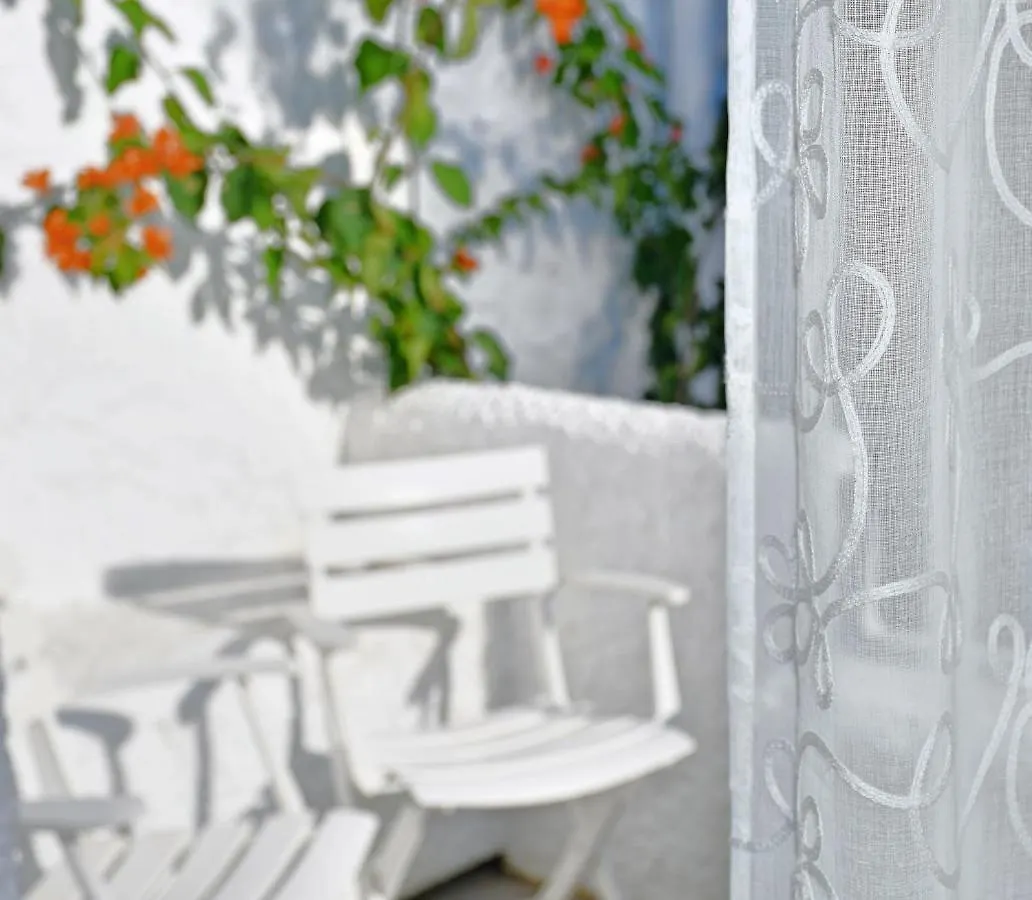 Yellow Jasper - Gemstone Getaway Marbella
