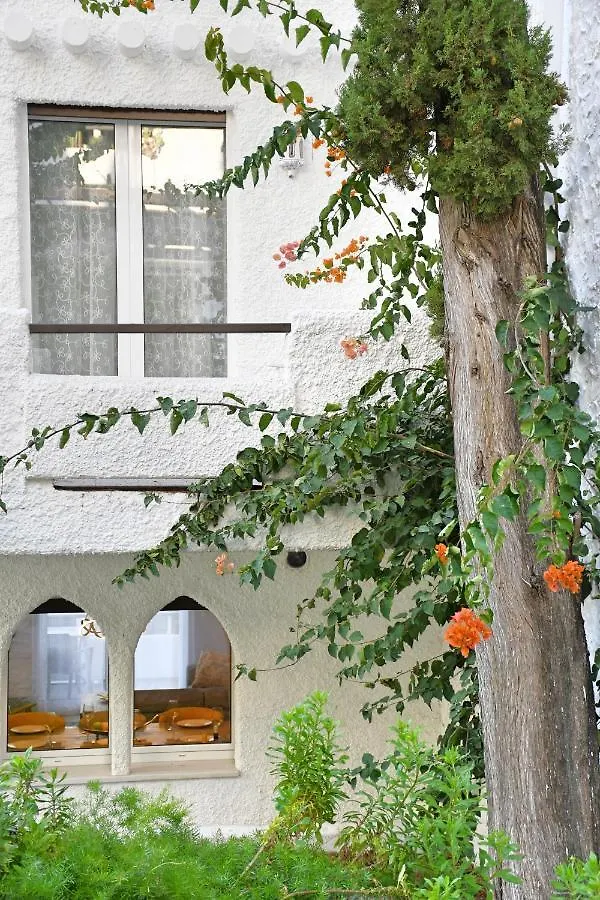 Holiday home Yellow Jasper - Gemstone Getaway Marbella